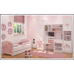 Ružový macík detské izby pre dievčatá