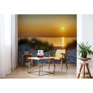 GLIX Fototapeta - Beach Sunset Vliesová tapeta - 312x219 cm