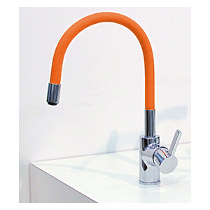 Drezová vodovodné batérie Flex Color s oranžovým ohybným ramienkom