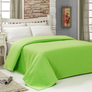 Prikrývka na posteľ Pique Green, 200 × 240 cm