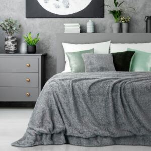 Chlpatý prehoz na posteľ sivej farby Sivá
