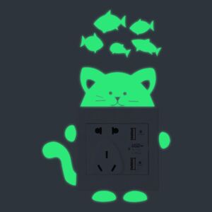 Fosforová samolepka na vypínač "Mačička s rybičkami" 9x10 cm