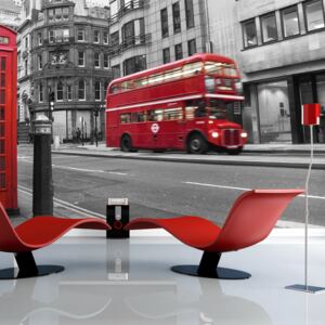 Fototapeta Bimago - Red bus and phone box in London 200x154 cm