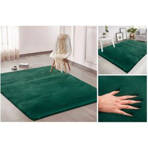 Zelený koberec Rabbit 140x200cm