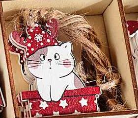 Drevená vianočná ozdoba s mačkou - 6 variant Číslo: 4
