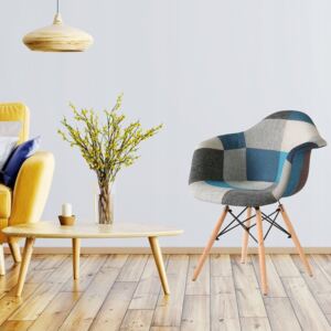 Modrá čalunená stolička v škandinávskom štýle