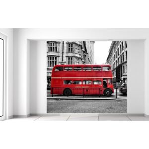 Gario Fototapeta Červený londýnsky autobus Rozmery (š x v): 268 x 240 cm, Materiál: Samolepiaca