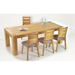 Dubový stôl do jedálne a dubové stoličky