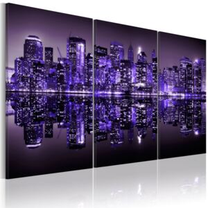 Obraz na plátne - Electrifying violet Manhattan 120x80 cm