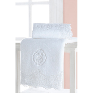 Soft Cotton Luxusný malý uterák DIANA 32x50 cm. Vhodný na osušenie tváre alebo rúk. Malý uterák DIANA patrí do rovnomennej kolekcie zo 100% česanej ba