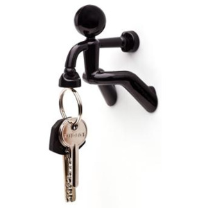 Magnetický držiak kľúčov Peleg DESIGN Key Pete, čierny
