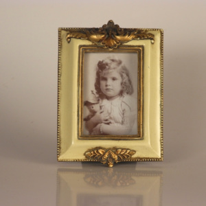 Vintage zlatý fotorámček 8,5x11cm