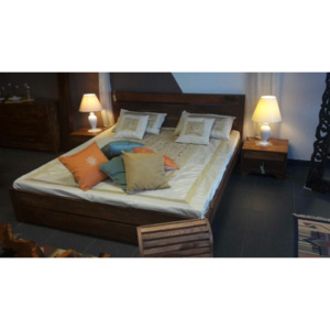 Masivna postel 200x180 + 2 nočné stolíky