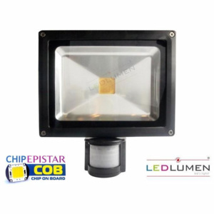 LEDlumen LED reflektor LEDLUMEN 30W CCD Teplá biela + senzor pohybu