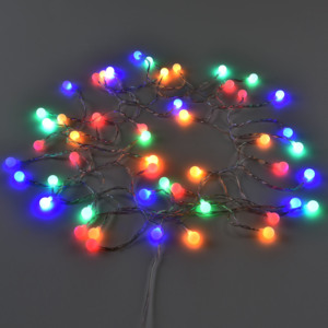[in.tec]® Vianočná svetelná reťaz - farebná guličky - 50 LED
