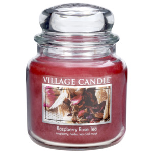 Village Candle Vonná svíčka ve skle, Maliny a čajová růže - Raspberry Tea Rose, 397 g