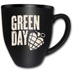 Hrnček Green Day – American Idiot Matt Engraved