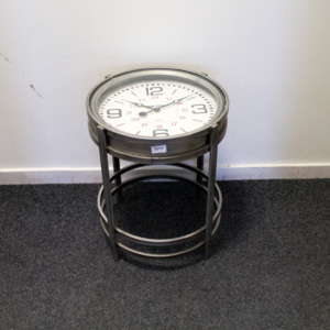 Kovový stôl hodiny 54,2 cm