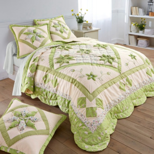 Blancheporte Prikrývka na posteľ patchwork zelená obliečka na vank. 65x65cm