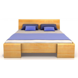 Vysoká masívna posteľ z borovice