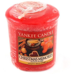Sviečka Yankee Candle Vianočné spomienky, 49 g