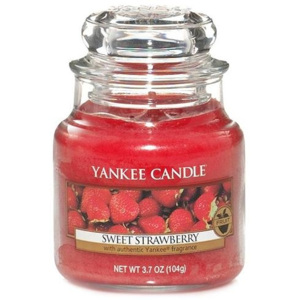Sviečka v sklenenej dóze Yankee Candle Sladké jahody, 104 g
