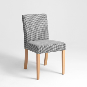 Čierno-biela stolička s prírodnými nohami Custom Form Wilton