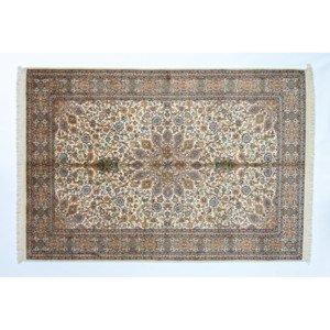 1,27 x 1,87 m - Klasický koberec Kašmírsky hodváb