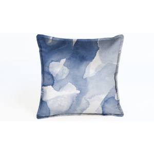 Modrý dekoratívny vankúš Velvet Atelier Sky, 45 × 45 cm