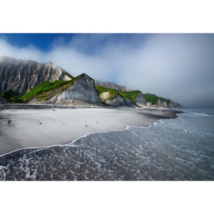 Fototapeta, Tapeta White Cliffs Of Iturup Island, (104 x 70.5 cm)