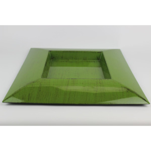 Zelený tanier štvorcového tvaru 40cm