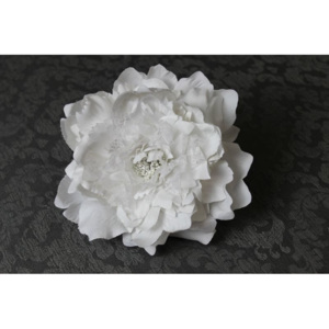 Biely umelý matný kvet pivonky 19cm