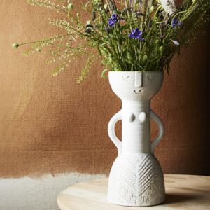 Keramická váza Woman White (kód BDAY11 na -20 %)