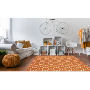 Oranžový vysokoodolný koberec vhodný do exteriéru Floorita Trellis, 133 × 190 cm