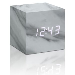 Mramorový budík s bielym LED displejom Gingko Cube Click Clock