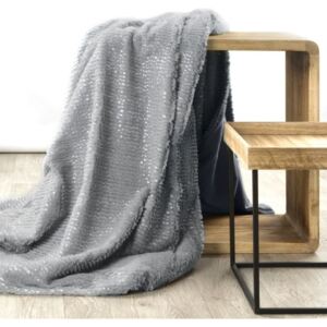Sivá deka HAVANA s kožušinovou textúrou a striebornou potlačou Rozmer: 70x160