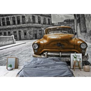 Fototapeta GLIX - Vintage Car Cuba Havana Yellow + lepidlo ZADARMO Vliesová tapeta - 368x254 cm