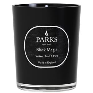 Sviečka s vôňou vetiver, bazalky a mäty Parks Candles London Black Magic, doba horenia 45 h