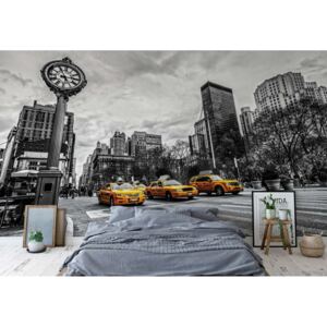 Fototapeta GLIX - New York City Yellow Cabs + lepidlo ZADARMO Vliesová tapeta - 254x184 cm