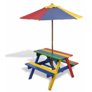 Detský piknikový stôl s lavičkami a slnečníkom