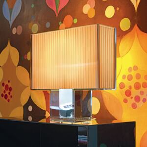 Kartell Tatì – plisé – stolná lampa