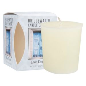 Vonná sviečka Bridgewater Candle Company Blue Door, 15 hodín horenia