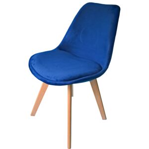Krásna a elegantná stolička v škandinávskom štýle