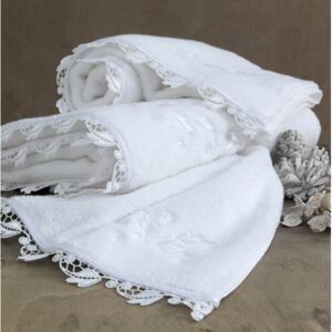 Soft Cotton Malý uterák NAKKAS 32x50 cm. Bidetový ručník o rozměrech 32x50 cm by rozhodně neměl chybět v žádné koupelně. Vynikající materiál v podobě 