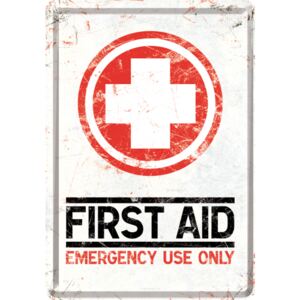 Nostalgic Art Plechová pohľadnice - First Aid